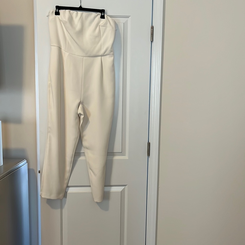 Cream express romper